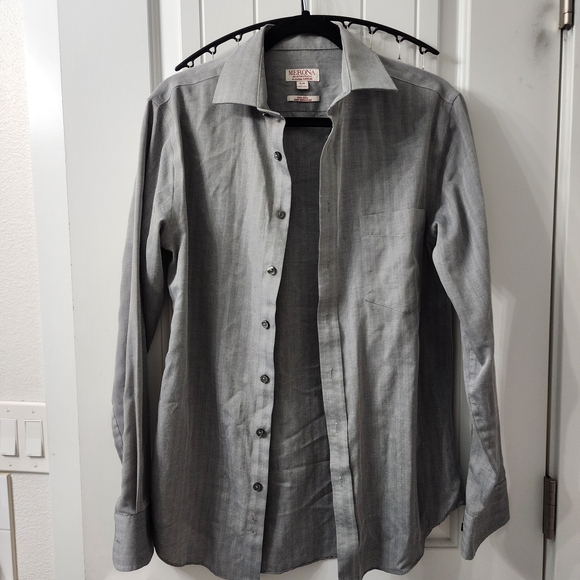 Merona Other - Merona Herringbone Button-Up Shirt in Grey